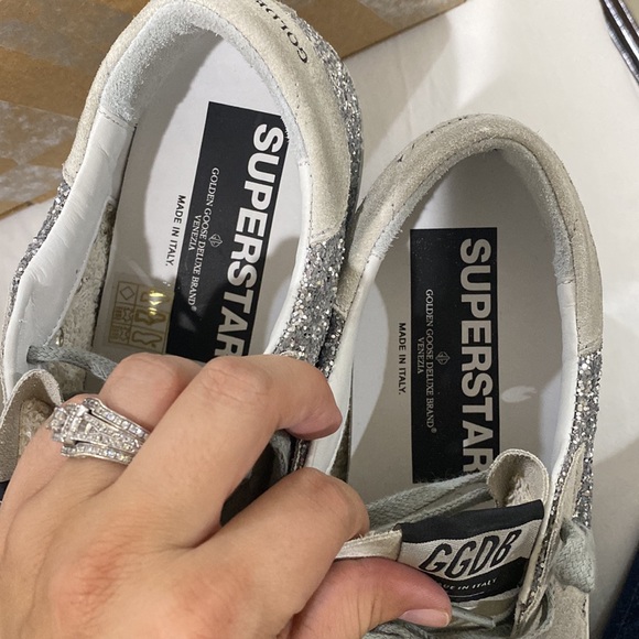 🌟🌟NEW GOLDEN GOOSE SNEAKERS🌟🌟 - Picture 5 of 9